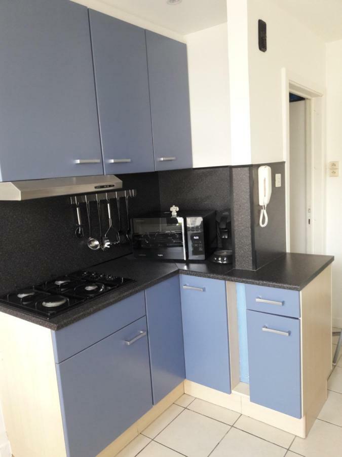 2 Slaapkamer Appartement Op De Zeedijk Van Oostende. מראה חיצוני תמונה