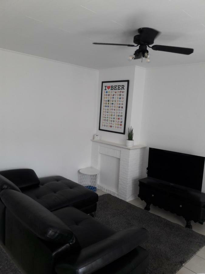 2 Slaapkamer Appartement Op De Zeedijk Van Oostende. מראה חיצוני תמונה