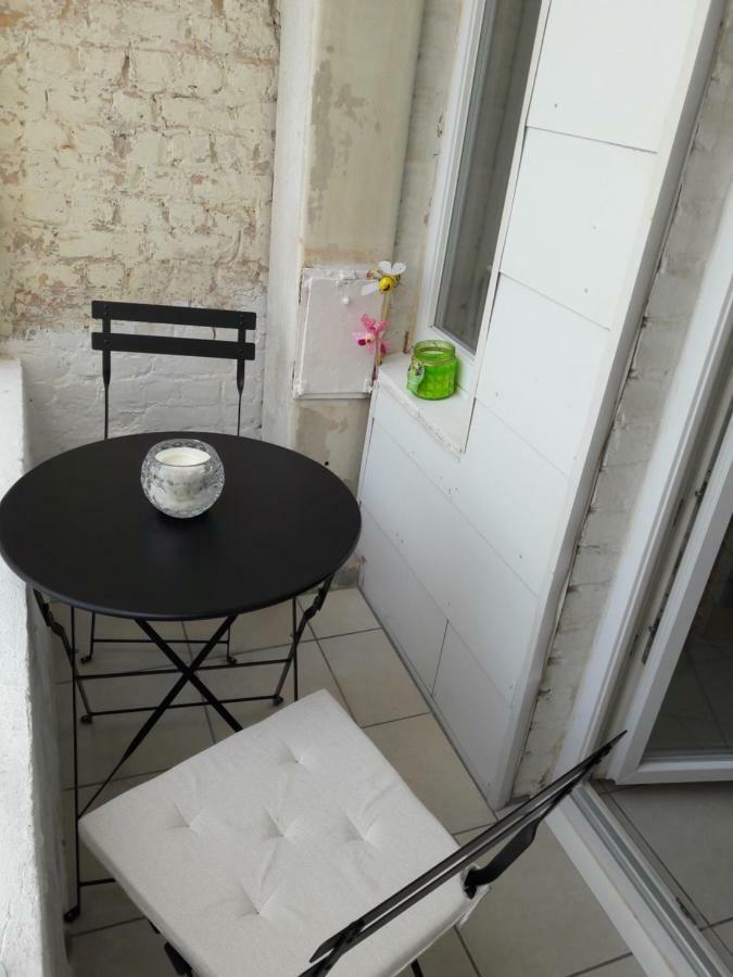 2 Slaapkamer Appartement Op De Zeedijk Van Oostende. מראה חיצוני תמונה